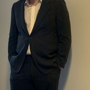 Armani collezioni suit